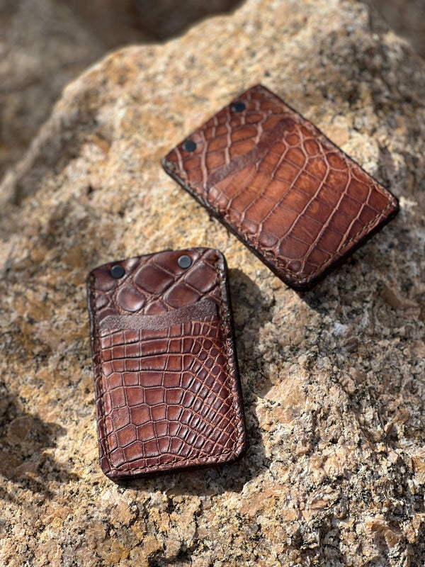 Handmade Leather Minimalist Wallets, Card Holders & Money Clips 