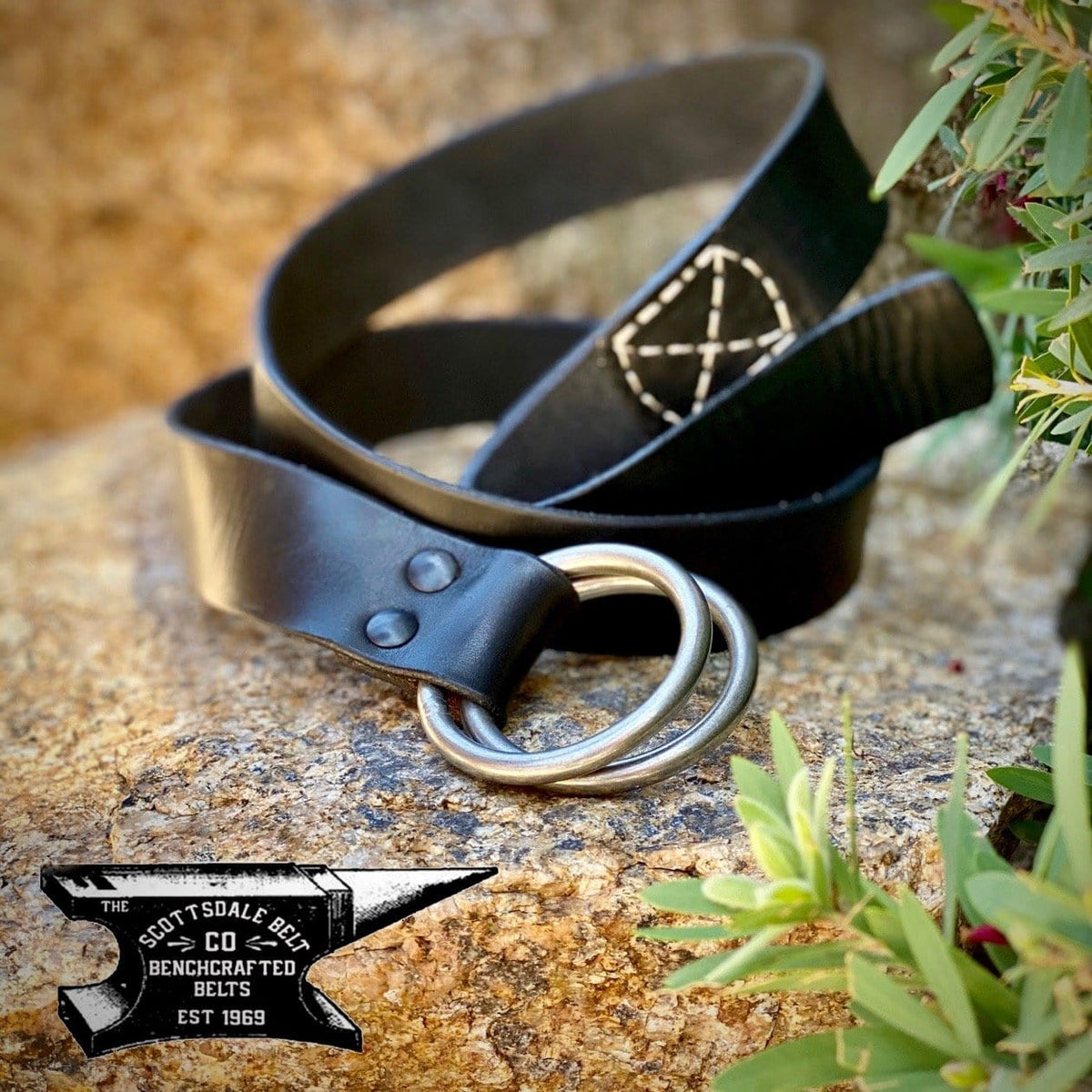 The SAUSALITO Black Double Ring Classic Leather Belt